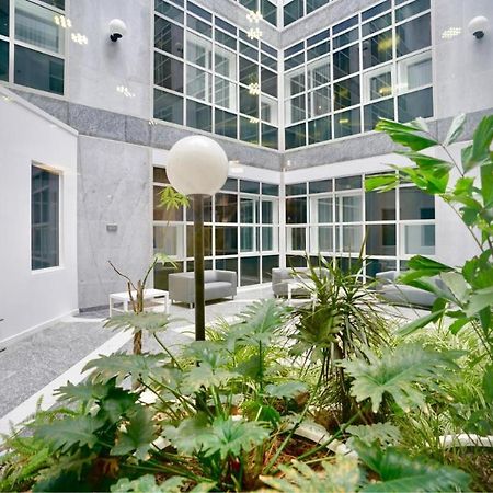 Bayard Luxe 2 Bedroom Penthouse Duplex ピーターバラ エクステリア 写真